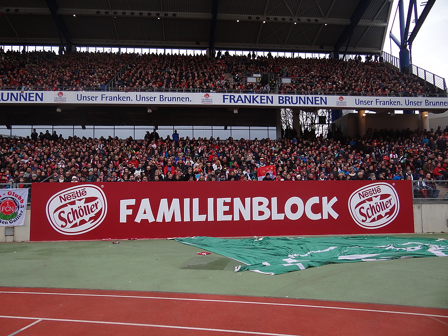 1. FC Nürnberg: Nestle Schöller Familienblock